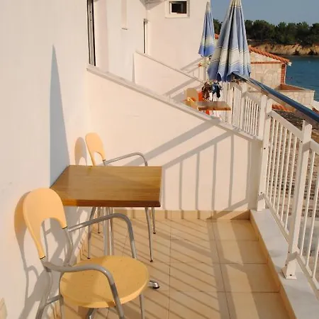 Beach Studio Albatross Apartment *
